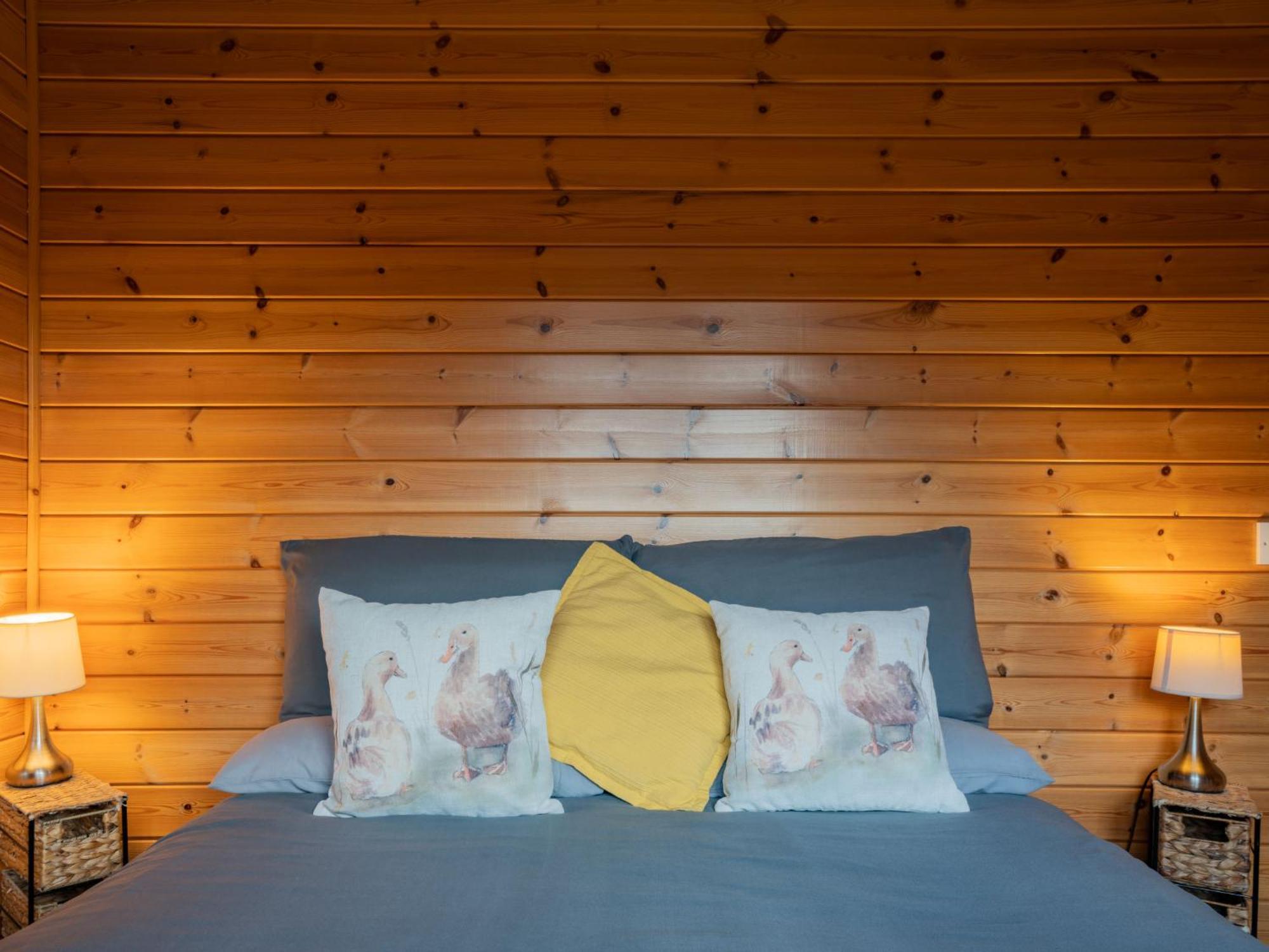 Chalet Loch Leven Lodge 10 By Interhome Kinross Buitenkant foto